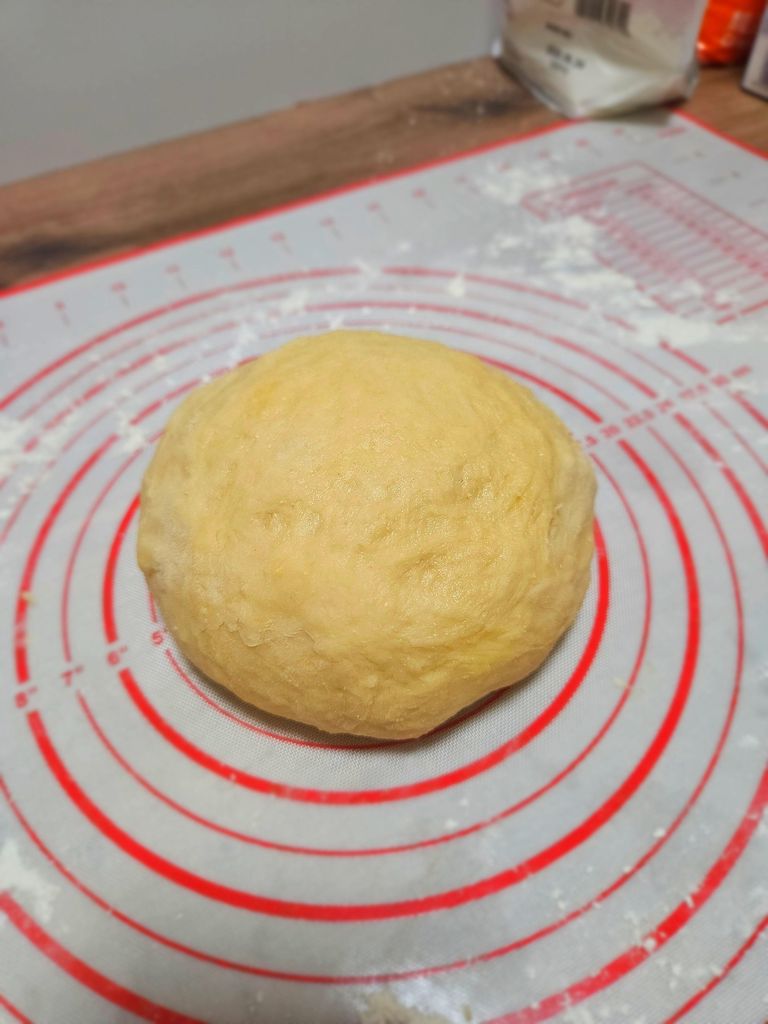 Be patient, do not add more flour just coz it is sticky, it will come to a beautiful dough after kneading, like this.